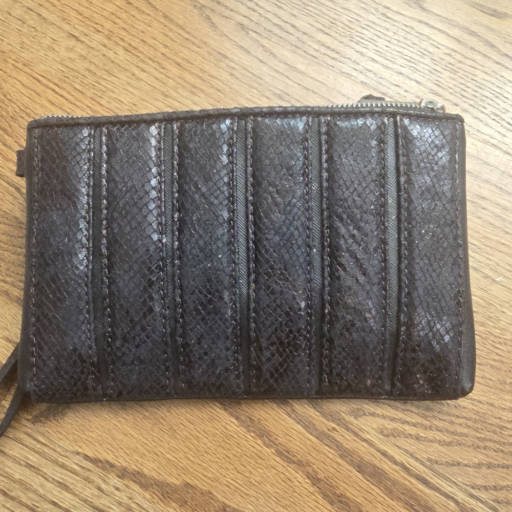 Simply Vera Vera Wang Black Textured Mini Bag - Picture 9 of 10